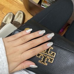 Peter's Perfect Nails - Full set of acrylics with white polish and silver glitter