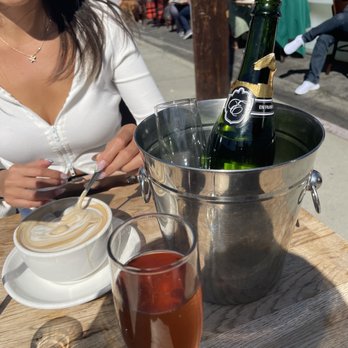 Fratelli Cafe - Coffee & Tea Near Me - Los Angeles, California