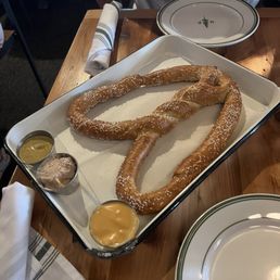 Pretzel Pretzel