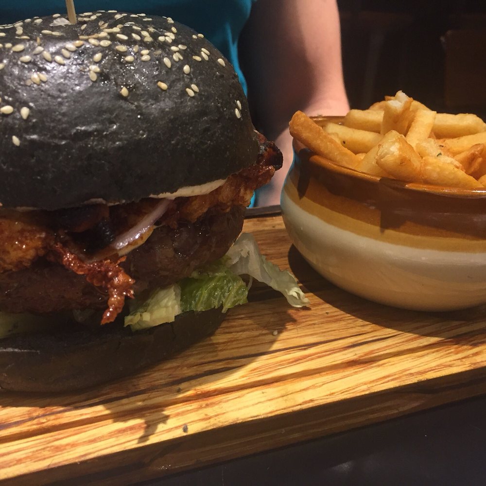 Bocas Grill Brickell - Truffle Burger - OMG - Bars Near Me - Miami, Florida Bocas Grill Brickell - Truffle Burger - OMG - Bars Near Me - Miami, Florida