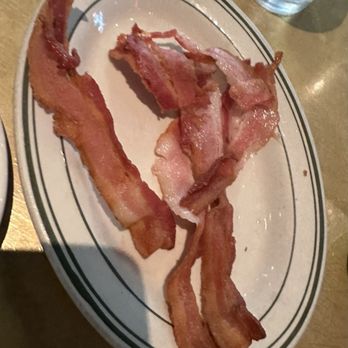 Java & Jam - Undercooked bacon that was requested to be extra crispy - Breakfast & Brunch Near Me - Fort Lauderdale, Florida