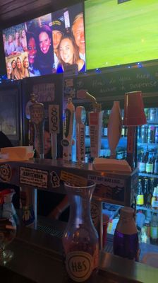 Inwood Tavern by null