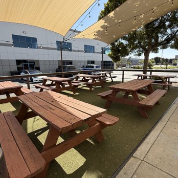 Seaward Brewing - Breweries Near Me - Ventura, California