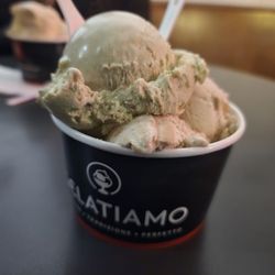 Gelatiamo - Grande...three flavors!