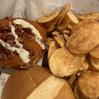 Prairie Fire Grill - Buffalo chicken with bacon and homemade chips - Pizza Near Me - Heyworth, Illinois Prairie Fire Grill - Buffalo chicken with bacon and homemade chips - Pizza Near Me - Heyworth, Illinois
