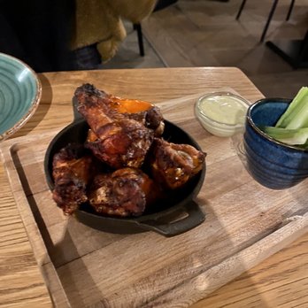 Oak 34 - Wings - Barbeque Near Me - Maastricht, LI