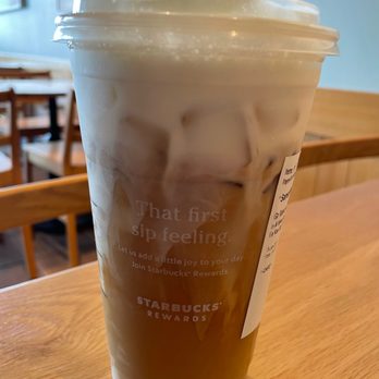 STARBUCKS - Perfect Vanilla Sweet Cream Cold Brew with vanilla sweet cream foam - Coffee & Tea Near Me - Clementon, New Jersey STARBUCKS - Perfect Vanilla Sweet Cream Cold Brew with vanilla sweet cream foam - Coffee & Tea Near Me - Clementon, New Jersey