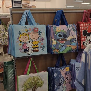 Kohl's - Department Stores Near Me - ROANOKE, Virginia