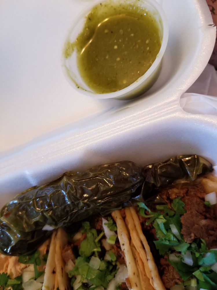 La Parada Mexicana Deli Mart