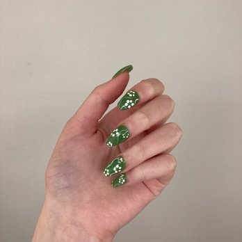 Gloss & Feathers - Nail Salons Near Me - Phoenix, Arizona Gloss & Feathers - Nail Salons Near Me - Phoenix, Arizona