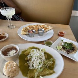 Mi Casita Mexican Restaurant - Taco verde and quesadillas