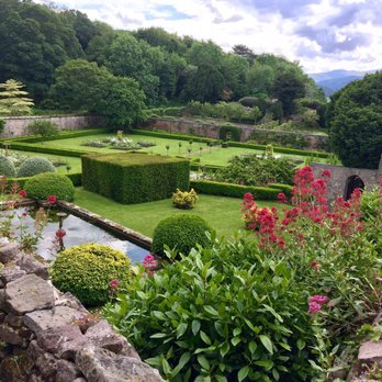 Bodysgallen Hall Hotel & Spa - Gardens are breathtaking. - Hotels Near Me - Llandudno, CWY