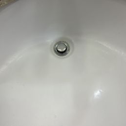 Crusted sink Crusted sink