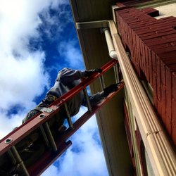 Lifetime Radon Solutions - Three story home with an exterior radon mitigation system.