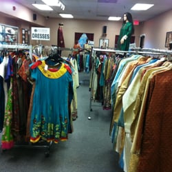 Bollywood Fashions - Accessories include clutch purses, dupattas, stolls, blouse hangings, bindis, and tikkas