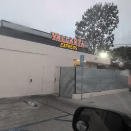 Drive thru 24/7