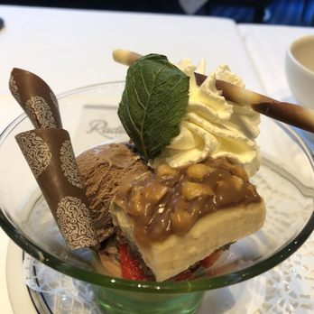 Restaurant Sinfonie - Chocolate desert. - Breakfast & Brunch Near Me - Magdeburg, ST