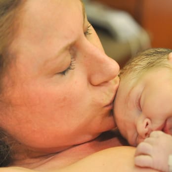 Modern Mama Doula Services - You're first kiss all over again :) capturing these moments is one of my favorite parts of my job as your doula! - Doulas Near Me - Phoenix, Arizona Modern Mama Doula Services - You're first kiss all over again :) capturing these moments is one of my favorite parts of my job as your doula! - Doulas Near Me - Phoenix, Arizona