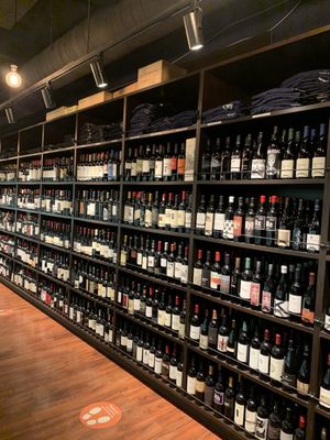 The Westgate Bourbon Bar & Taphouse by null