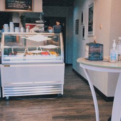 Juliano's - Interior