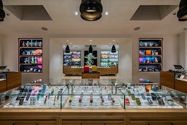 Cana Beverly Cannabis Dispensary by null