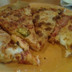 Mazzio's Pizza - Buffet selecions