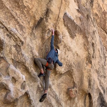 Cliffhanger Guides - Climbing Near Me - Joshua Tree, California Cliffhanger Guides - Climbing Near Me - Joshua Tree, California
