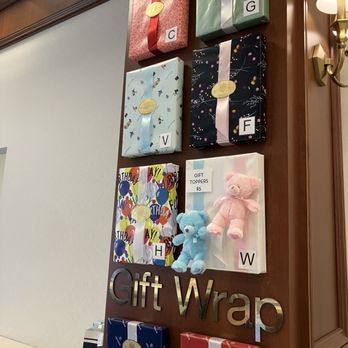 Von Maur - Different patterns for FREE present wrapping. - Department Stores Near Me - Roseville, Minnesota Von Maur - Different patterns for FREE present wrapping. - Department Stores Near Me - Roseville, Minnesota