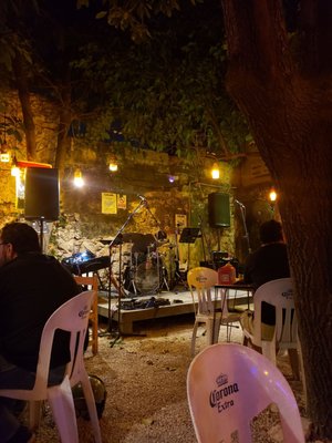 El Cardenal Cantina by null