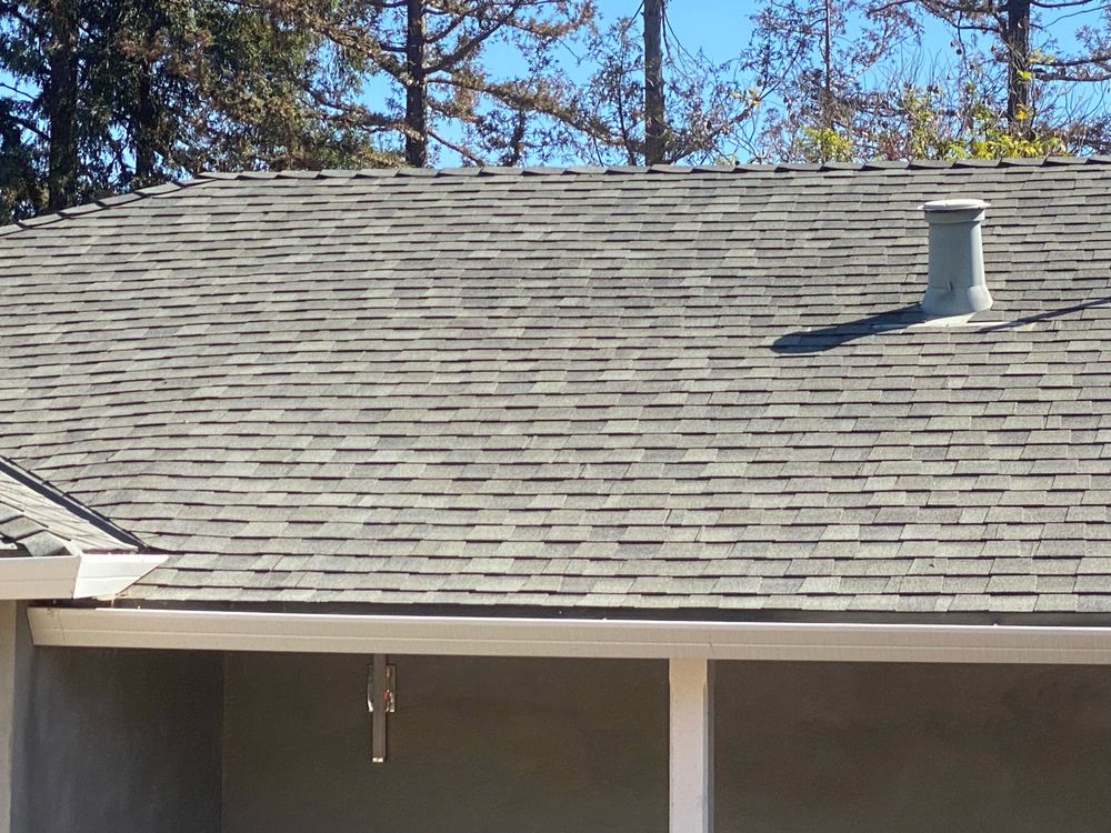 Slide of Stellar Roofing Services