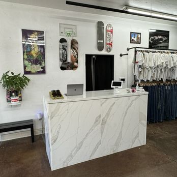 Wotown Vintage - Men's Clothing Near Me - San Diego, California Wotown Vintage - Men's Clothing Near Me - San Diego, California