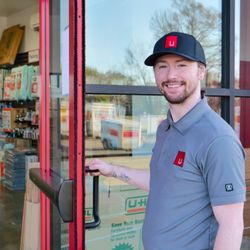 Searcy U Storage - Meet our manager, Salem!