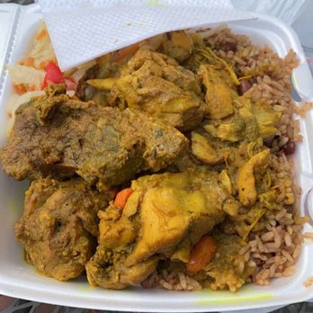 The Mayne Dish - Curry Chicken - Caribbean Near Me - Wilmington, Delaware