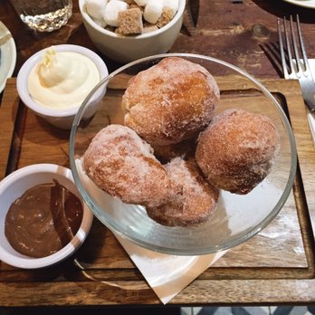 Balans Soho Society Cafe - Warm doughnuts. - Bars Near Me - London, XGL