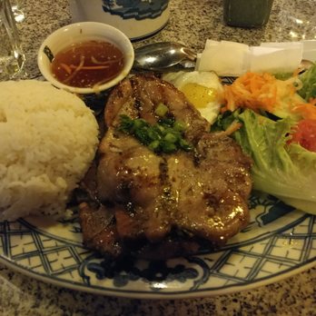 Tamarind Tree Restaurant - Grilled pork chop rice ($10.50) - Vietnamese Near Me - Seattle, Washington Tamarind Tree Restaurant - Grilled pork chop rice ($10.50) - Vietnamese Near Me - Seattle, Washington