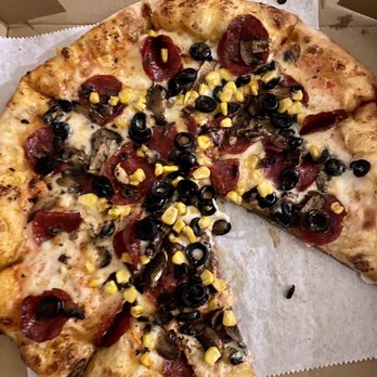 Pizza Man - Pink sauce, beef pepperoni, mushroom, corn (medium crust) - Pizza Near Me - Pasadena, California Pizza Man - Pink sauce, beef pepperoni, mushroom, corn (medium crust) - Pizza Near Me - Pasadena, California