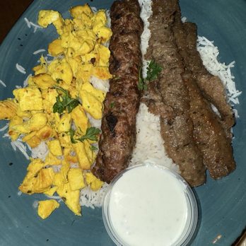 Arpeggio Grill - Mashawi Platter - Pizza Near Me - Austin, Texas