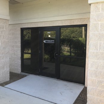 Florida Pain Relief Group - Front Entrance - Pain Management Near Me - Tampa, Florida