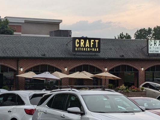 Craft Kitchen + Bar by null