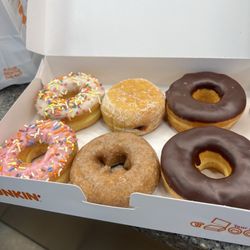 Dunkin' - Half Dozen Donuts