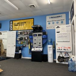 Micorp Custom Auto & Truck - Inside of the waiting area