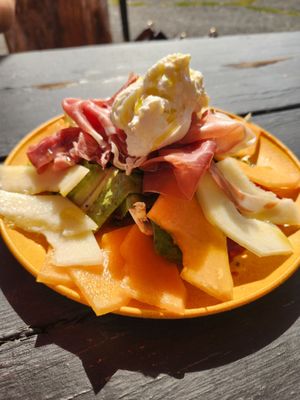 Reeva Cafe y Cocina a la Leña by null Reeva Cafe y Cocina a la Leña by null