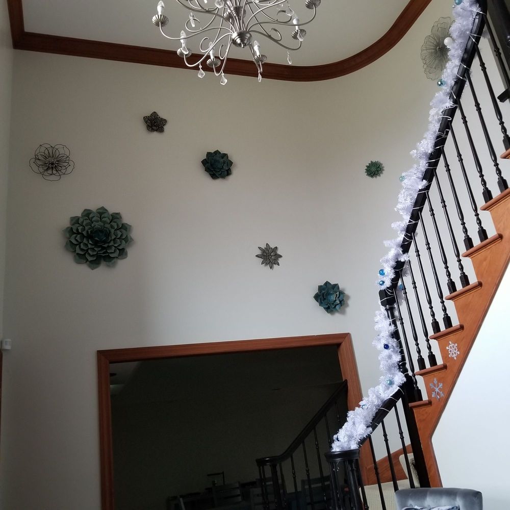 Slide of Assemble Handyman Service