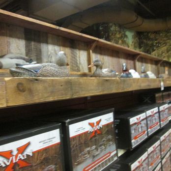 Bass Pro Shop - Guns & Ammo Near Me - Memphis, Tennessee