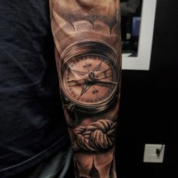 Chicago Ink Tattoo & Body Piercing - Clock