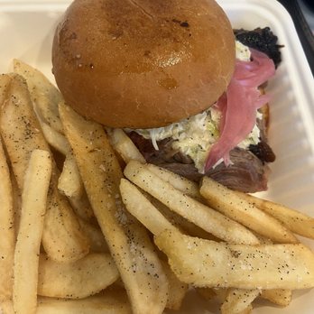 Cranford Brothers BBQ - Pulled Pork Sandwich - Barbeque Near Me - Hickory, North Carolina Cranford Brothers BBQ - Pulled Pork Sandwich - Barbeque Near Me - Hickory, North Carolina