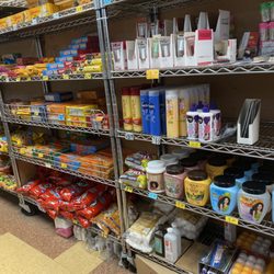 Andrea's Market