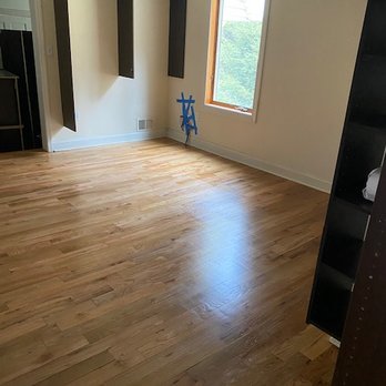 Jared's Flooring - Closet room - Flooring Near Me