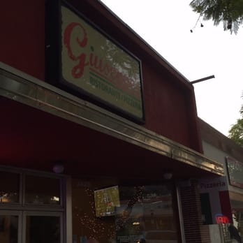 Giuseppe's Pizzeria - Pizza Near Me - Montrose, California