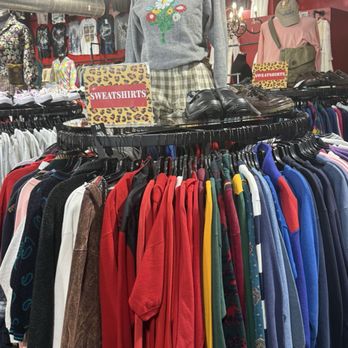 Leopard Lounge - Used, Vintage & Consignment Near Me - Austin, Texas Leopard Lounge - Used, Vintage & Consignment Near Me - Austin, Texas